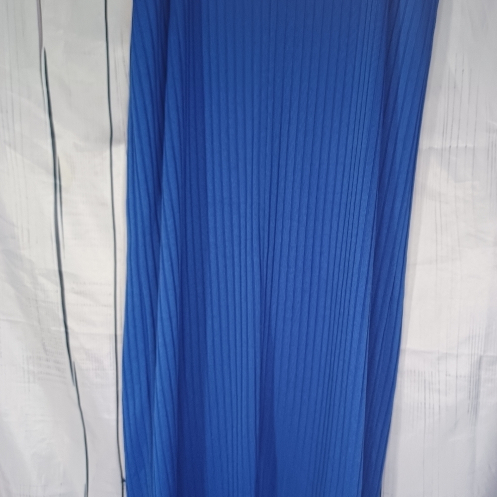 PrettyLittleThing Royal Blue Maxi Bodycon V-Neck Dress - Picture 9 of 11